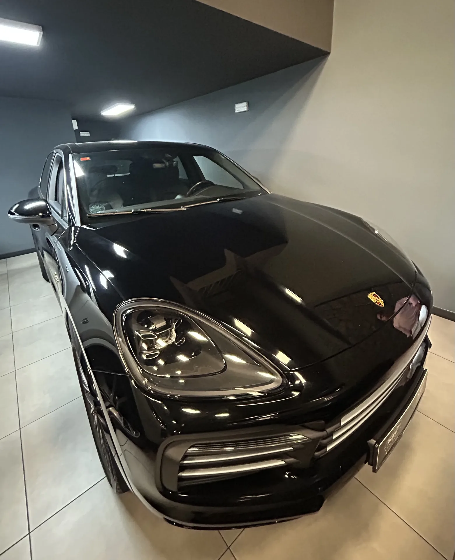 Mercedes-AMG G63 vs Porsche Cayenne: cuál elegir